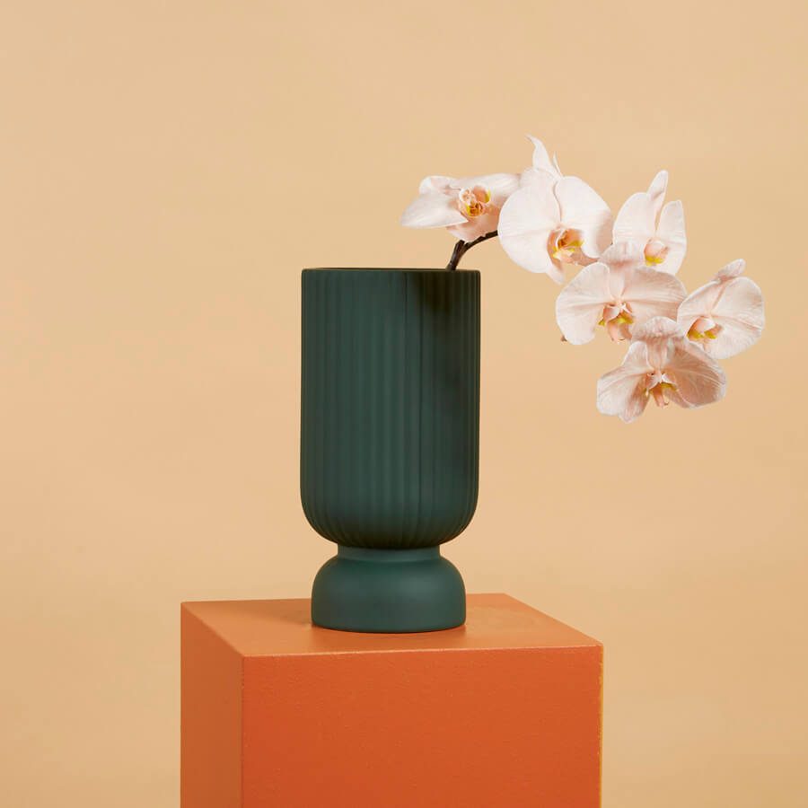 Becca Vase- Emerald 30cmh x 15cmd